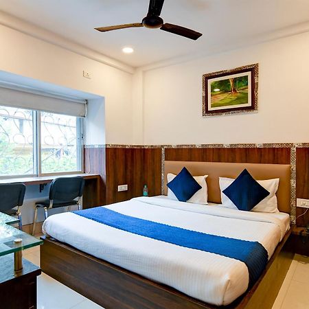 Hotel Q Inn Колката Екстер'єр фото