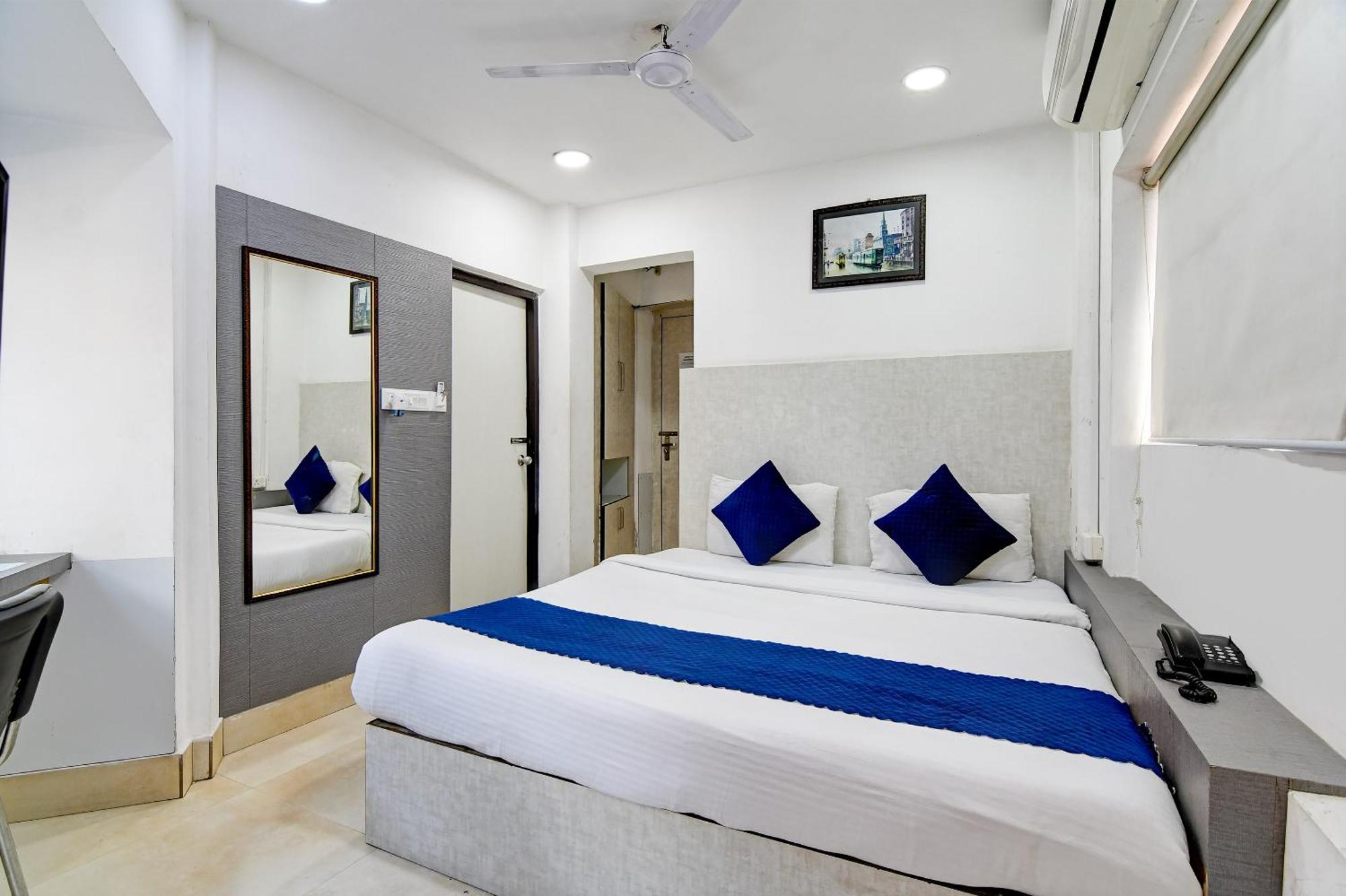 Hotel Q Inn Колката Екстер'єр фото