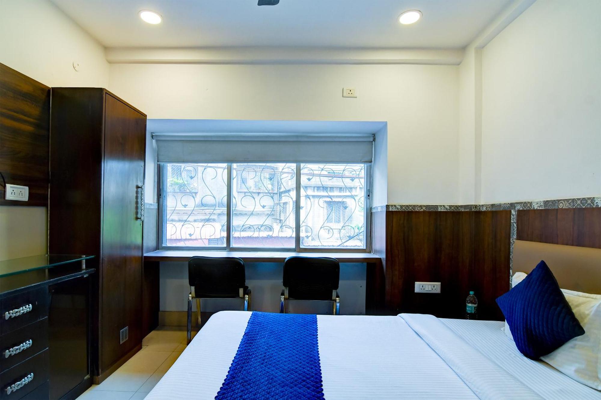 Hotel Q Inn Колката Екстер'єр фото