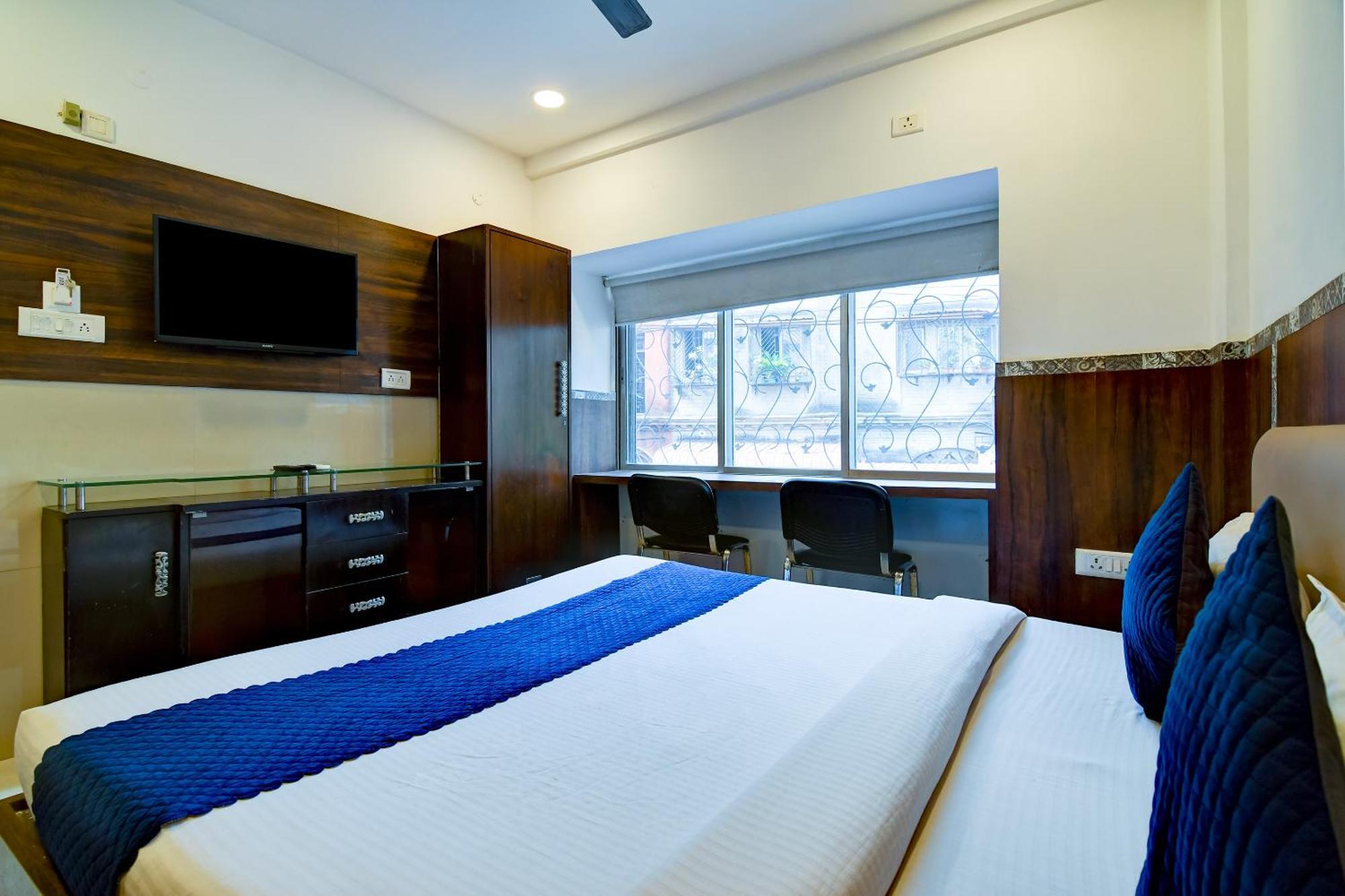Hotel Q Inn Колката Екстер'єр фото
