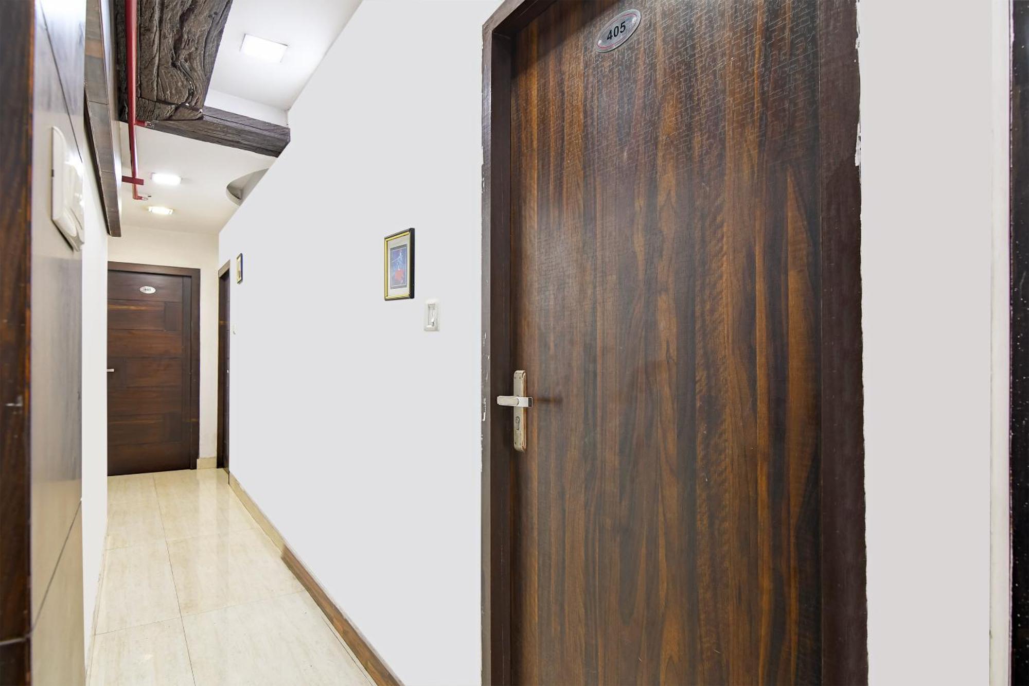 Hotel Q Inn Колката Екстер'єр фото